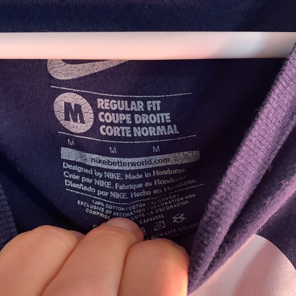 University of Virginia Nike used t shirt. Size medium - Picture 2 of 4